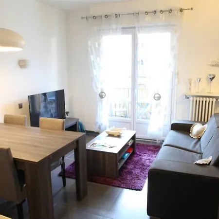 Le Gruffaz - Hyper Centre, Balcon Sur Canal *