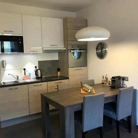 Apartman Le Gruffaz - Hyper Centre, Balcon Sur Canal